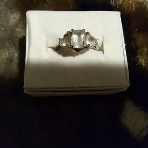 Delicate Aquamarine Ring